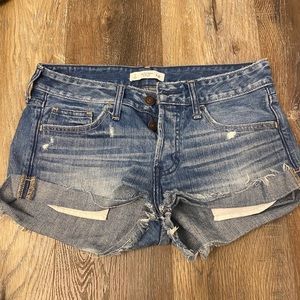 Abercrombie shorts!
